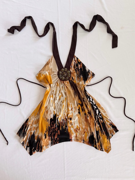 Vintage Tops - Vintage HeartSoul Halter Handkerchief Top
Abstract Animal Print Brown Gold